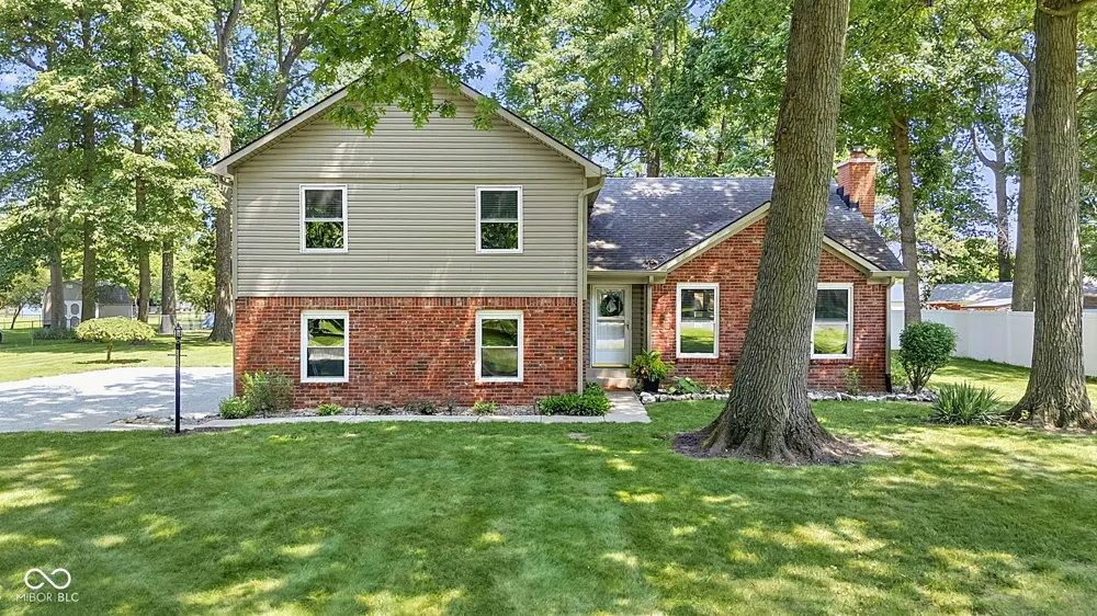 1336 S Heron Drive E New Palestine, IN 46163