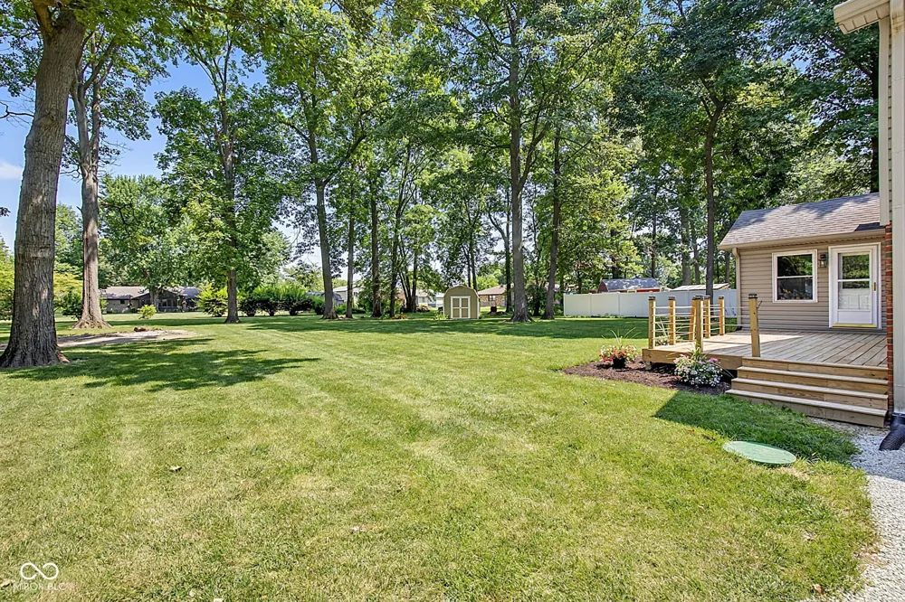 1336 S Heron Drive E New Palestine, IN 46163