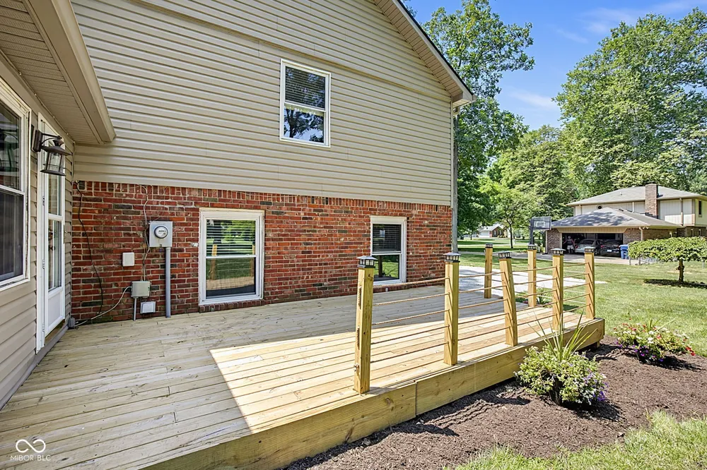 1336 S Heron Drive E New Palestine, IN 46163