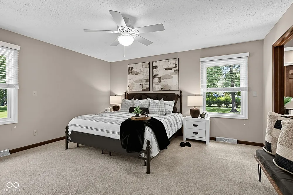 1336 S Heron Drive E New Palestine, IN 46163