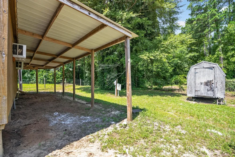 103 Perry Drive Coldspring, TX 77331