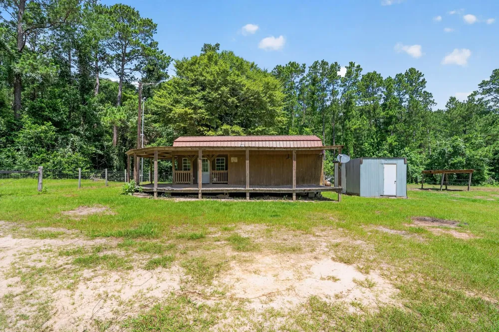 103 Perry Drive Coldspring, TX 77331