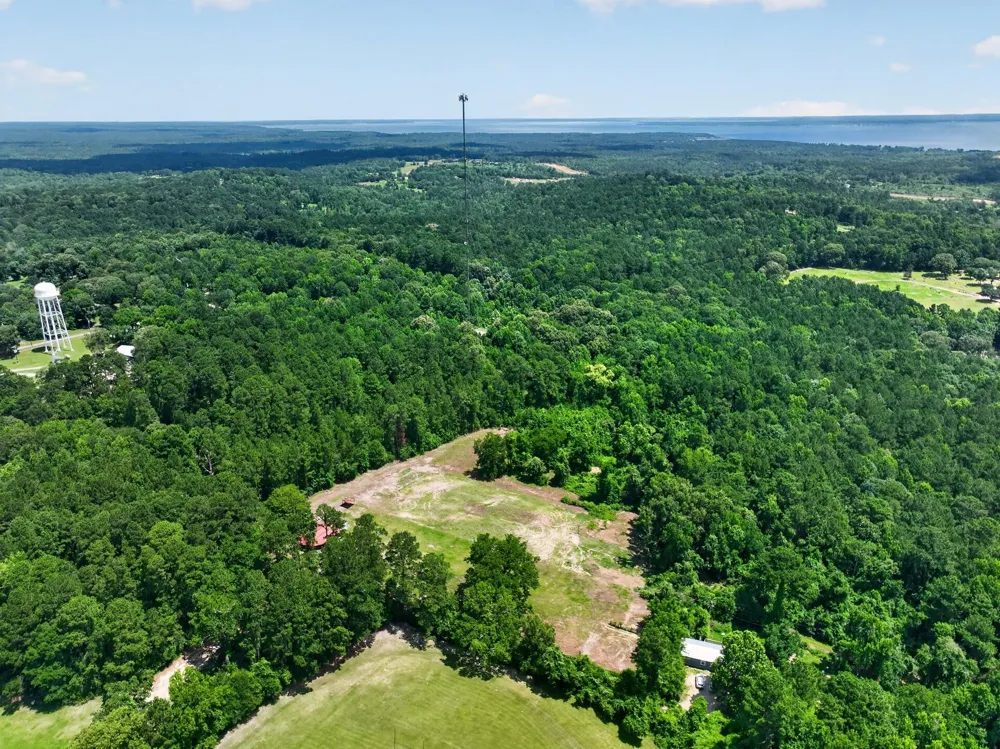 103 Perry Drive Coldspring, TX 77331