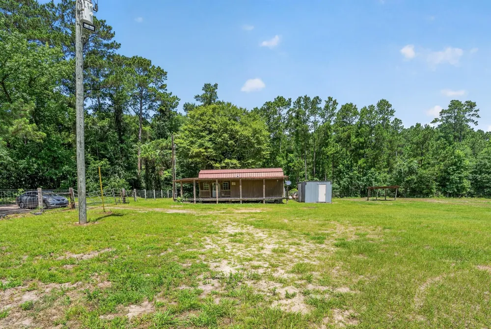 103 Perry Drive Coldspring, TX 77331