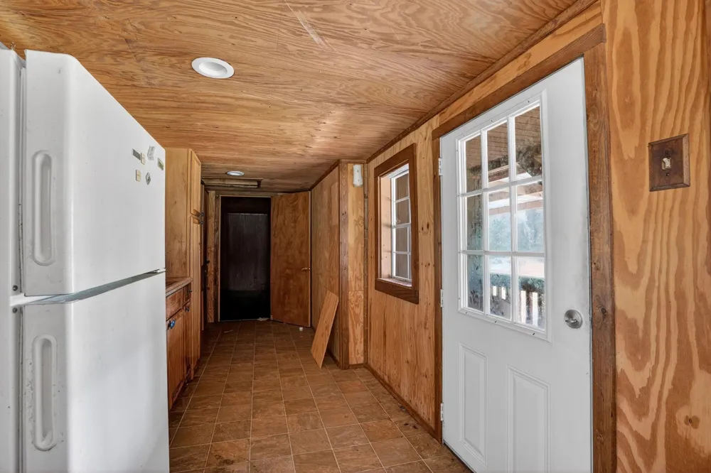 103 Perry Drive Coldspring, TX 77331