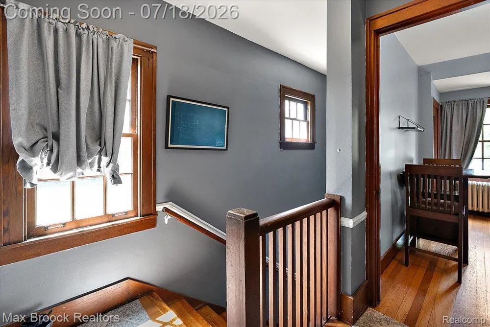 294 Lincoln Road Grosse Pointe City, MI 48230