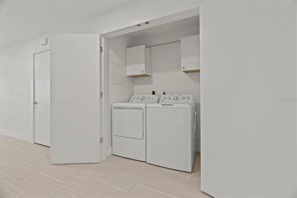 415 ISLAND WAY #311 Clearwater Beach, FL 33767