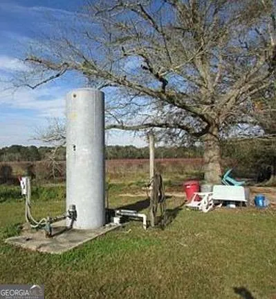1019 D H Alderman RD Moultrie, GA 31788
