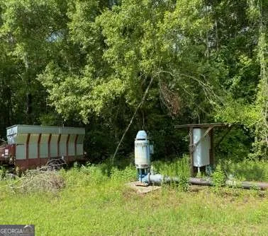 1019 D H Alderman RD Moultrie, GA 31788