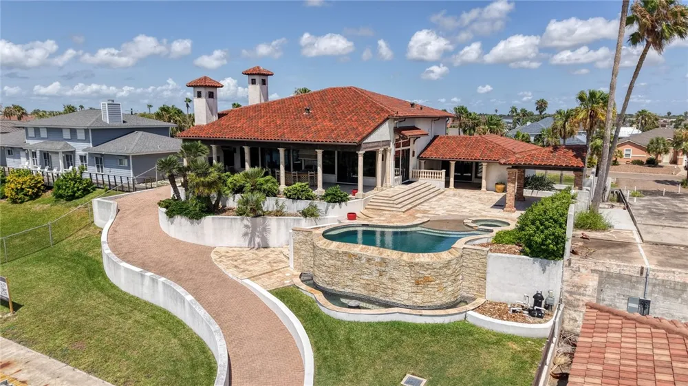 755 S Bay Street Aransas Pass, TX 78336