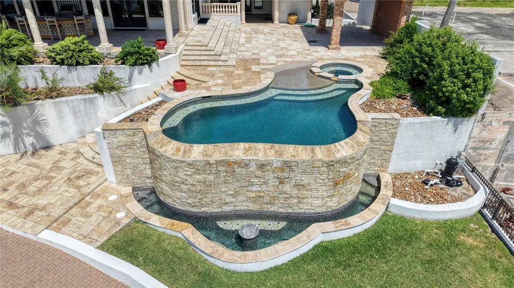 755 S Bay Street Aransas Pass, TX 78336