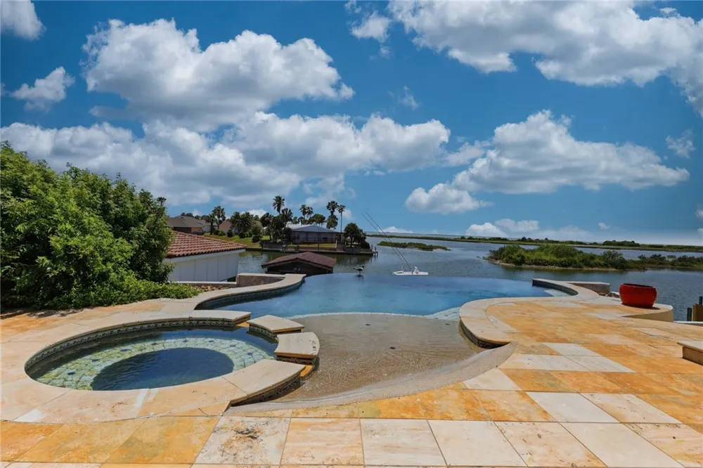 755 S Bay Street Aransas Pass, TX 78336
