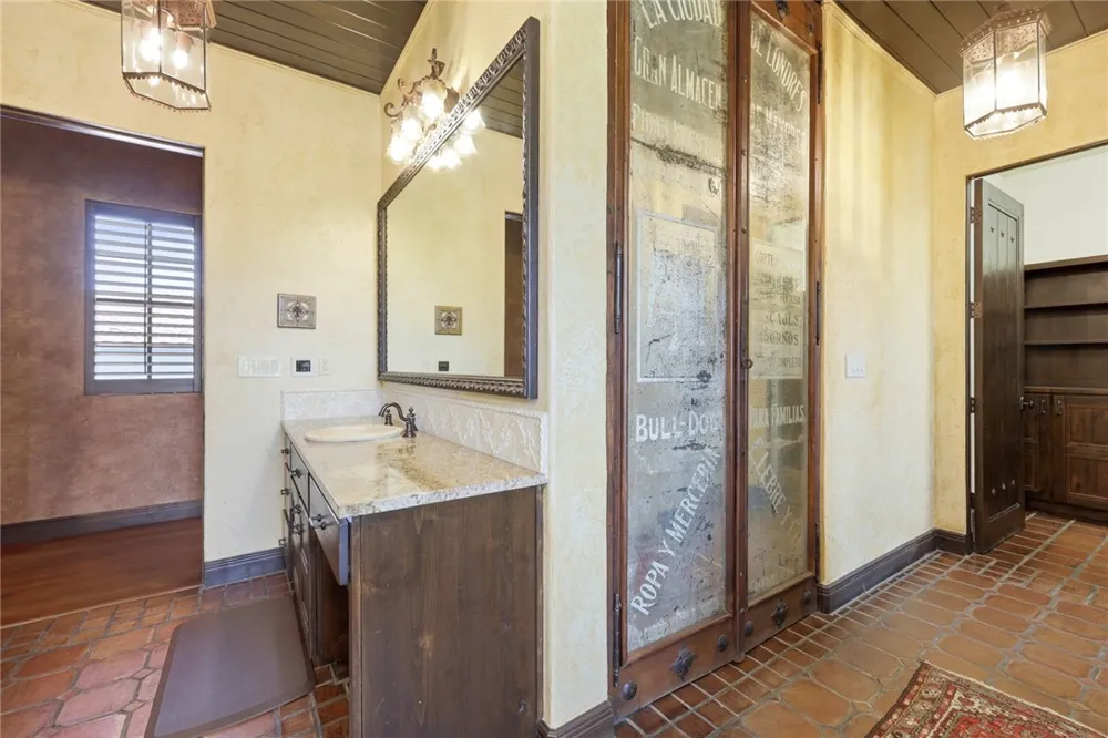 755 S Bay Street Aransas Pass, TX 78336