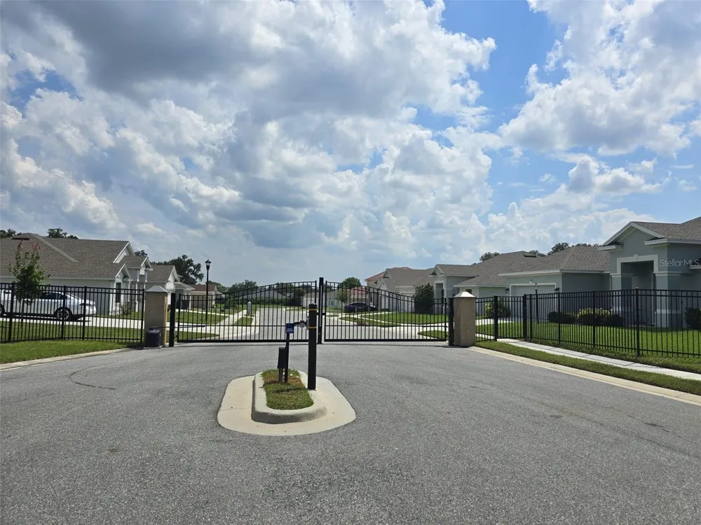 605 ARIA DR. Lakeland, FL 33813