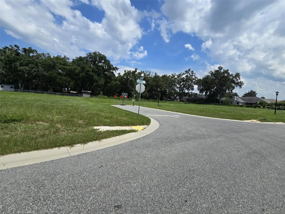 605 ARIA DR. Lakeland, FL 33813