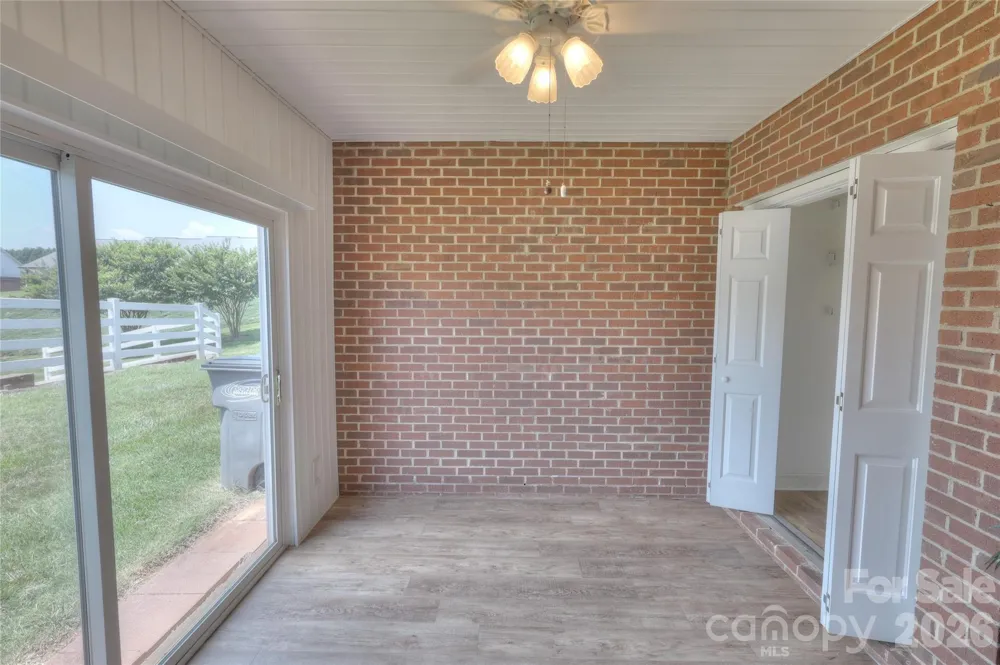 3927 Jasmine Lane Denver, NC 28037