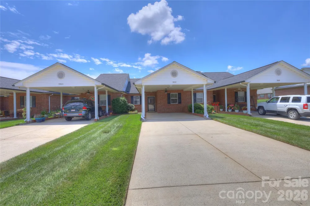3927 Jasmine Lane Denver, NC 28037