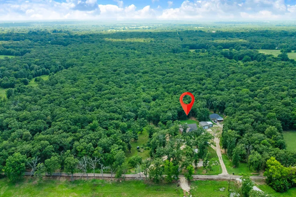 821 County Road 43830 Paris, TX 75462