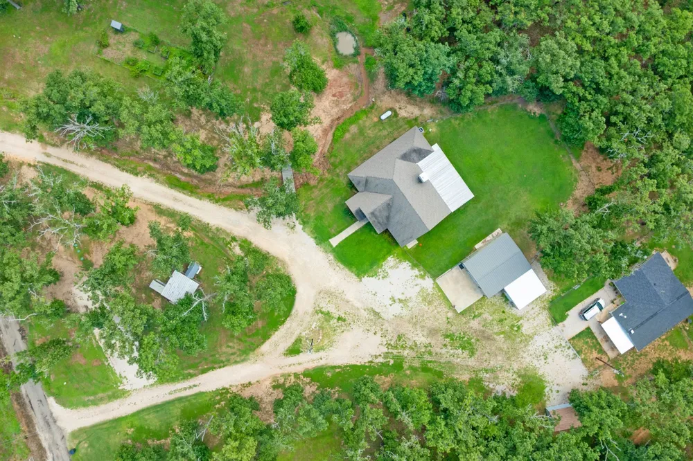 821 County Road 43830 Paris, TX 75462