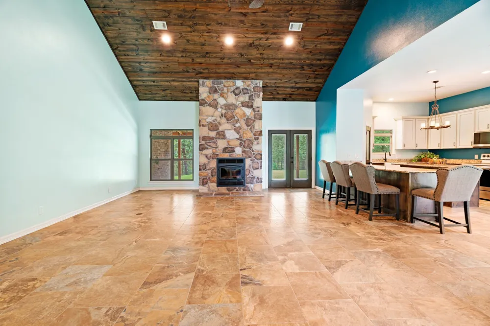 821 County Road 43830 Paris, TX 75462