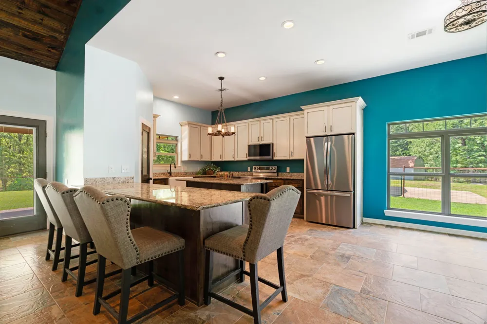 821 County Road 43830 Paris, TX 75462
