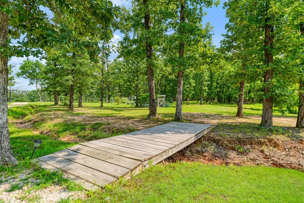 821 County Road 43830 Paris, TX 75462