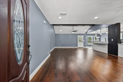 2730 Mary Lane
