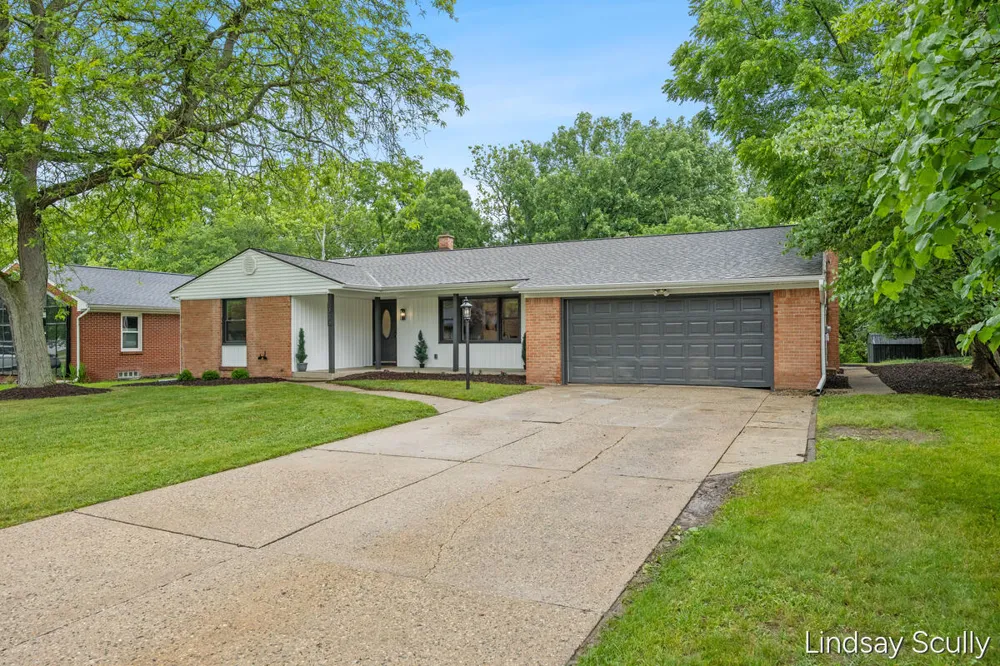 1955 Millbank Street SE Grand Rapids, MI 49508
