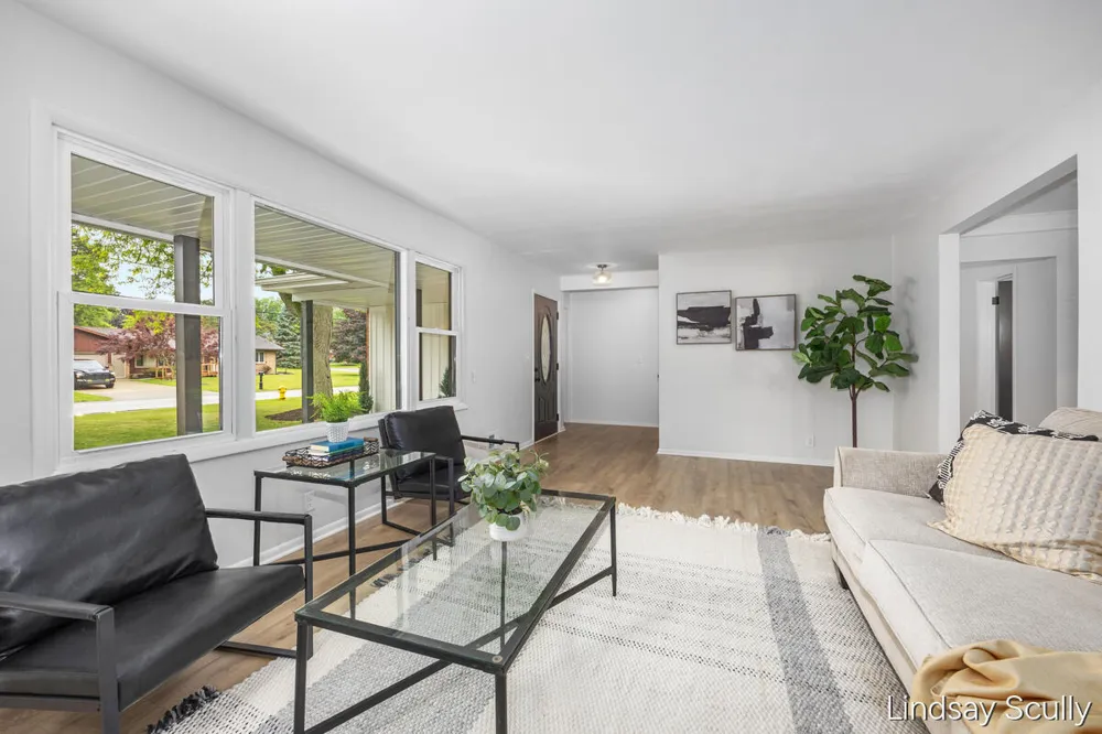 1955 Millbank Street SE Grand Rapids, MI 49508