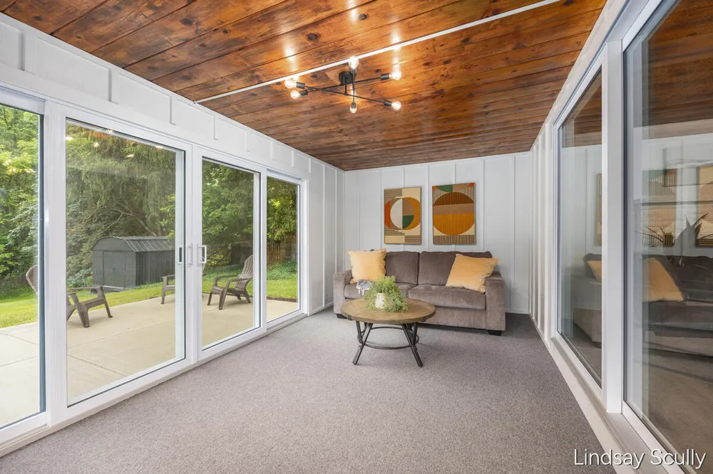 1955 Millbank Street SE Grand Rapids, MI 49508