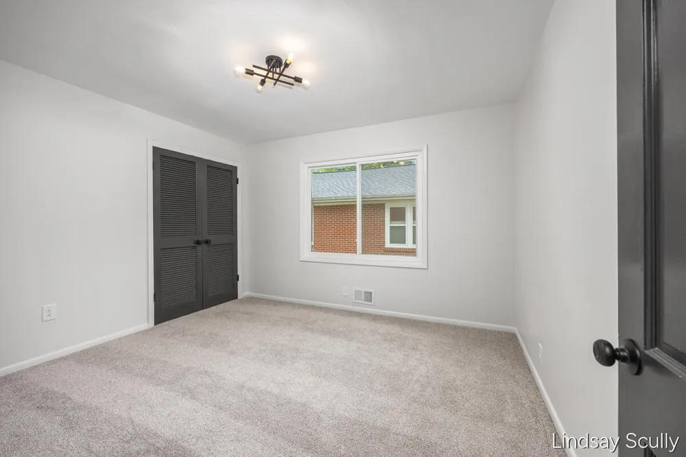 1955 Millbank Street SE Grand Rapids, MI 49508
