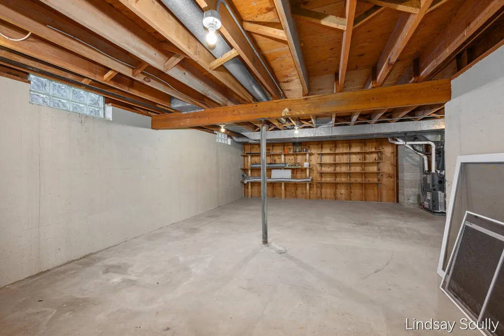 1955 Millbank Street SE Grand Rapids, MI 49508