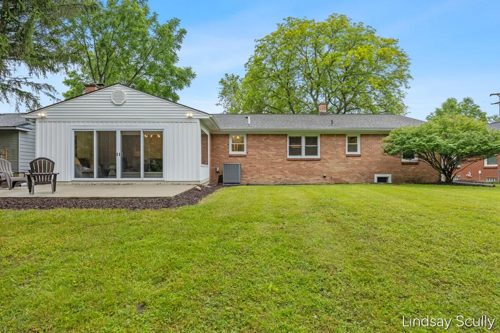 1955 Millbank Street SE Grand Rapids, MI 49508