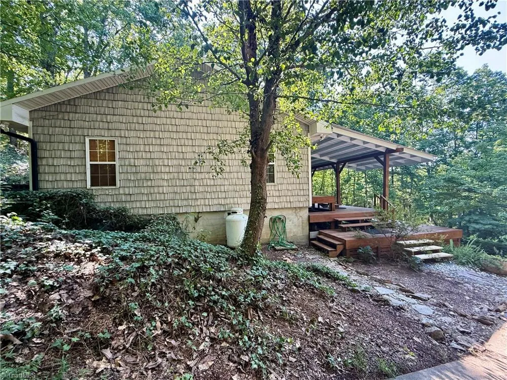 900 Smokey Mtn Trail North Wilkesboro, NC 28659