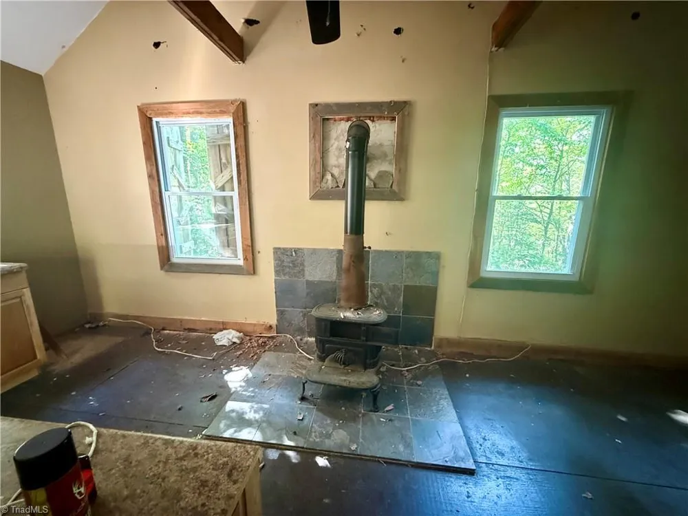 900 Smokey Mtn Trail North Wilkesboro, NC 28659