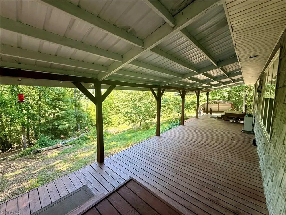 900 Smokey Mtn Trail North Wilkesboro, NC 28659