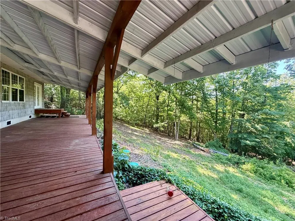 900 Smokey Mtn Trail North Wilkesboro, NC 28659