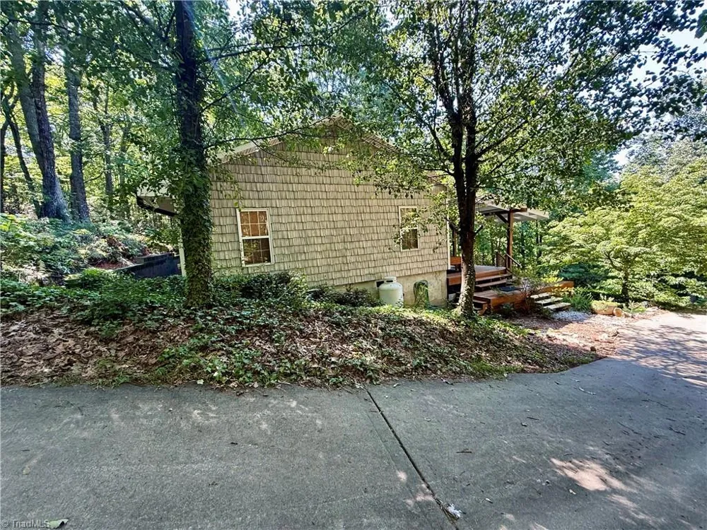 900 Smokey Mtn Trail North Wilkesboro, NC 28659