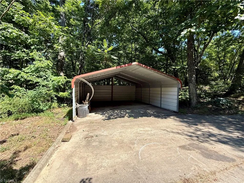 900 Smokey Mtn Trail North Wilkesboro, NC 28659