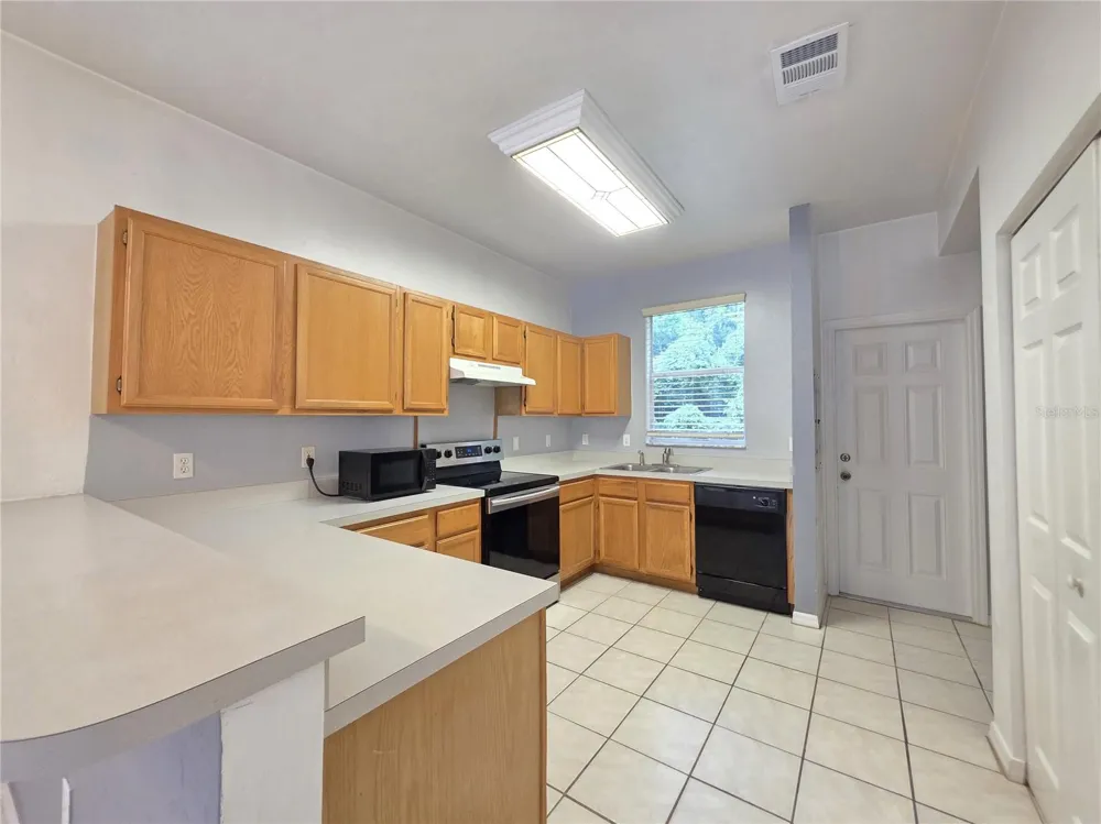 4415 SW 34TH ST #410 Gainesville, FL 32608