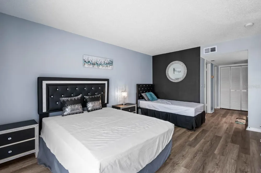 609 LIVELY DRIVE #B Sun City Center, FL 33573