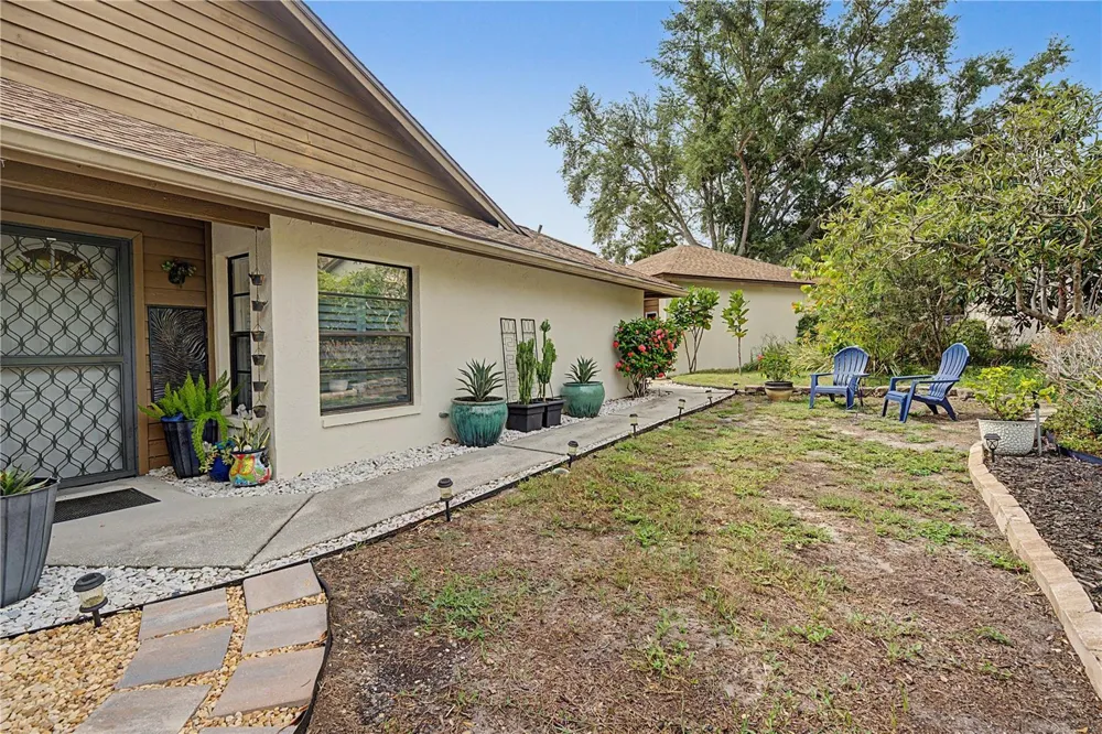 207 LIGHTHOUSE COURT Safety Harbor, FL 34695