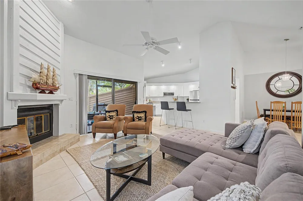 207 LIGHTHOUSE COURT Safety Harbor, FL 34695