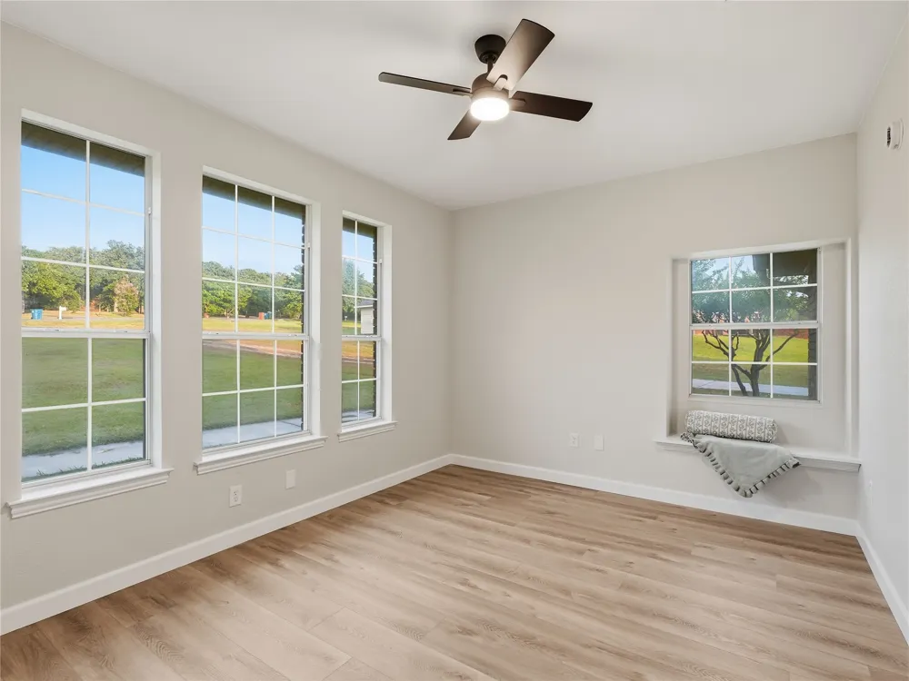 902 W Pioneer Circle Argyle, TX 76226