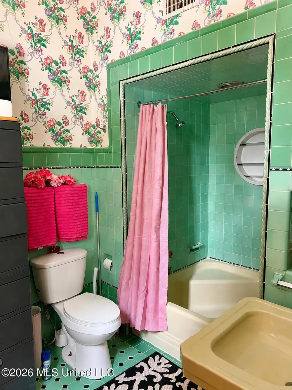 351 S Washington Avenue Greenville, MS 38701