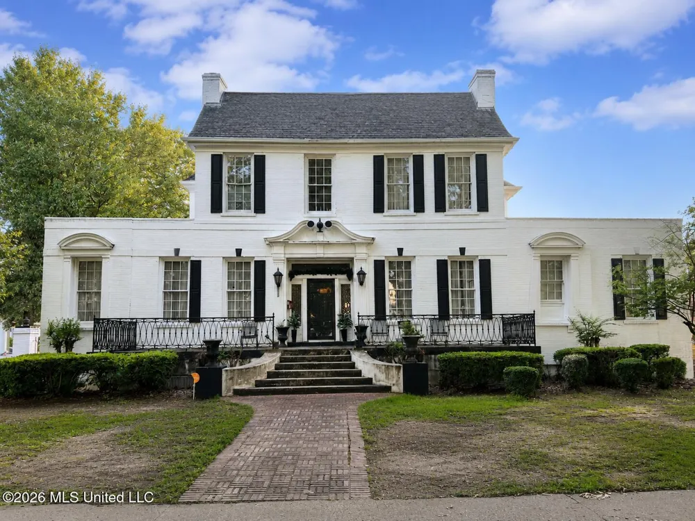 351 S Washington Avenue Greenville, MS 38701