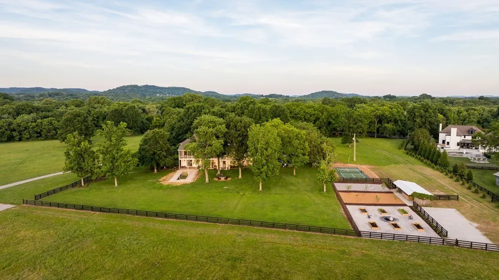 426 Cotton Ln Franklin, TN 37069