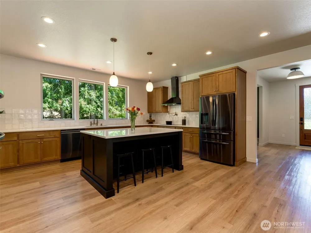 108 Lily Lane Castle Rock, WA 98611