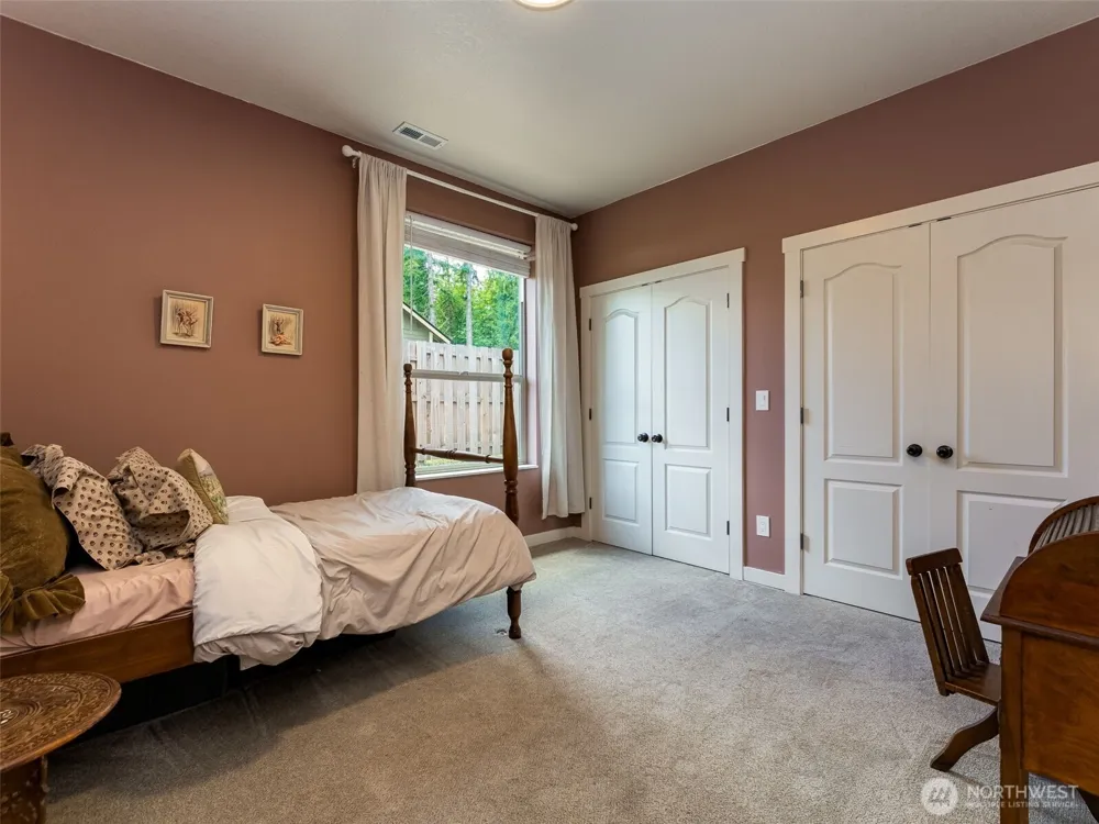 108 Lily Lane Castle Rock, WA 98611