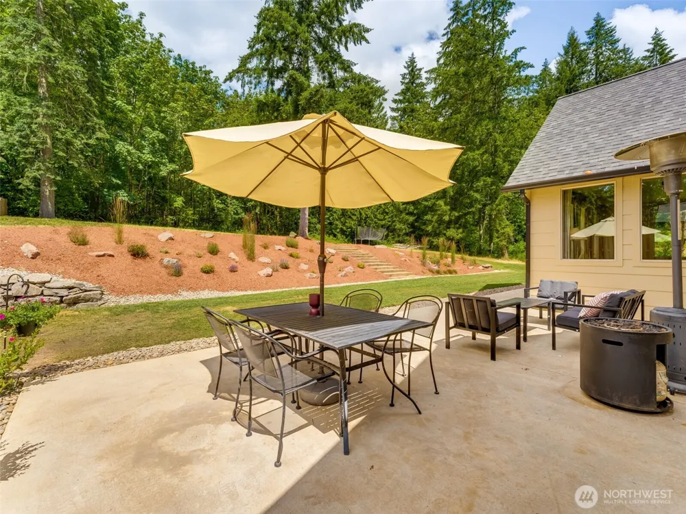108 Lily Lane Castle Rock, WA 98611
